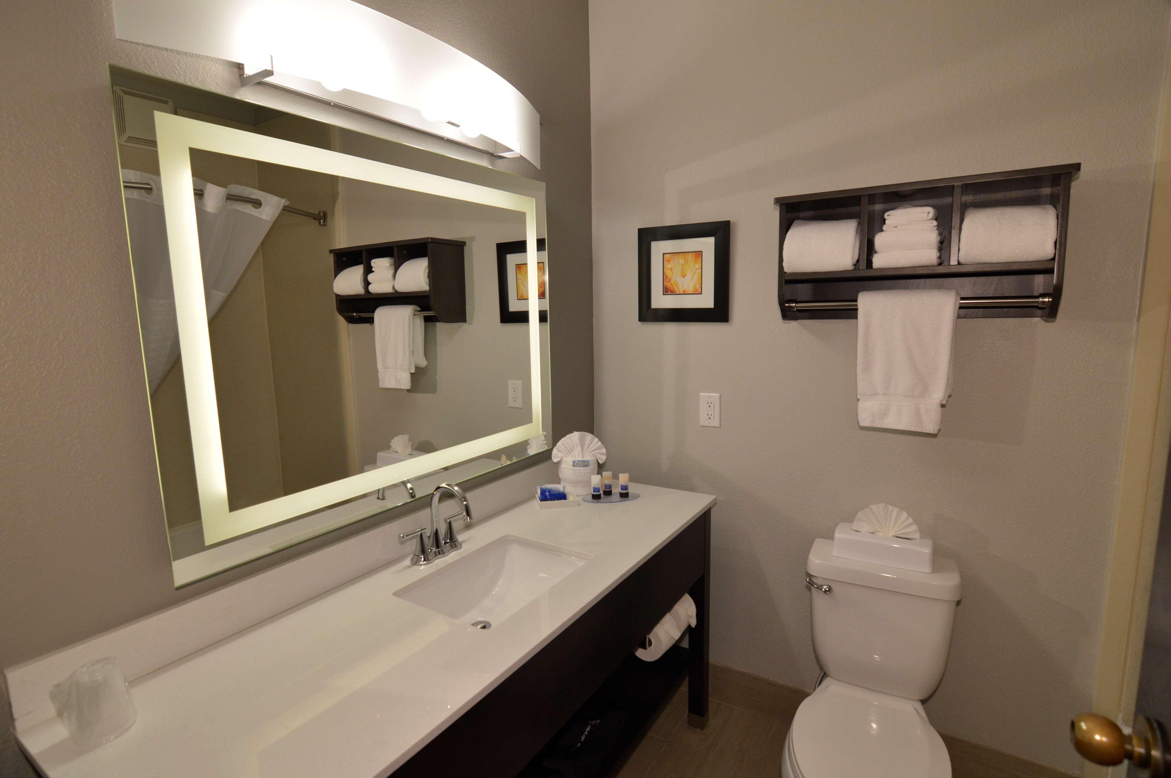 Best Western Plus Liberal Hotel & Suites Bagian luar foto