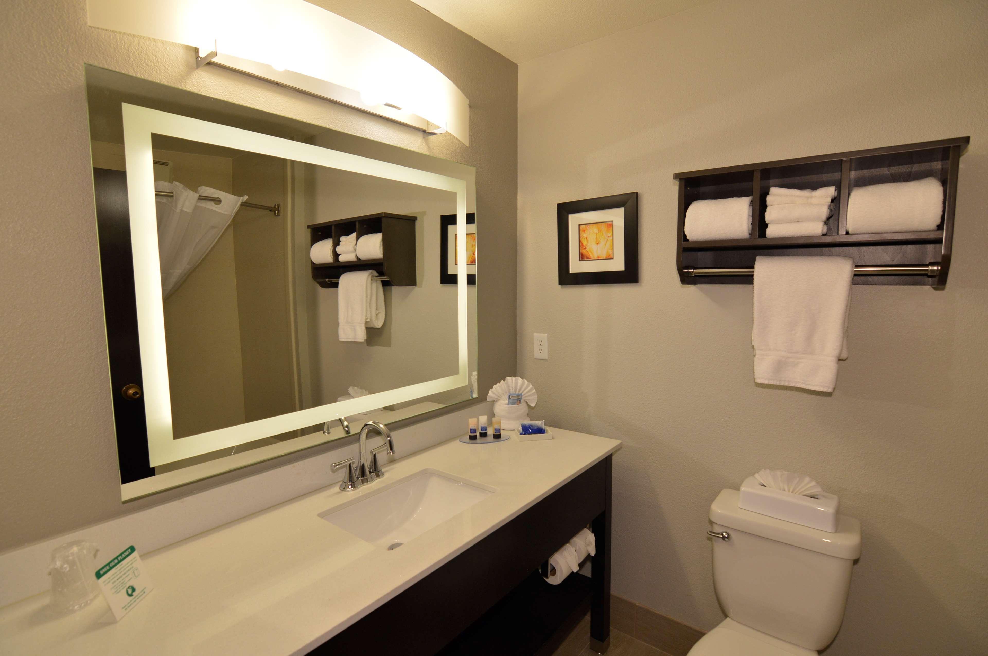 Best Western Plus Liberal Hotel & Suites Bagian luar foto