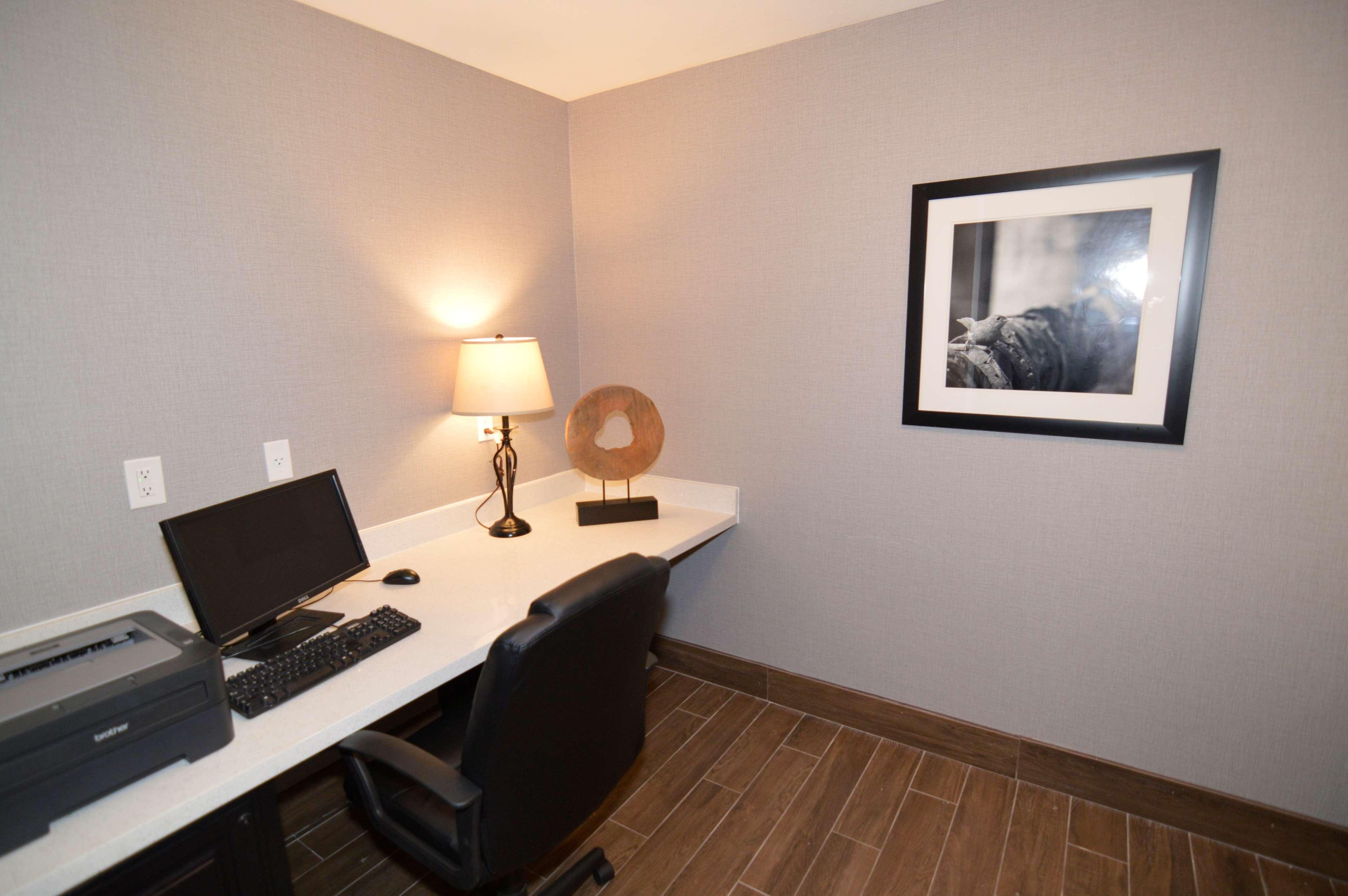 Best Western Plus Liberal Hotel & Suites Bagian luar foto