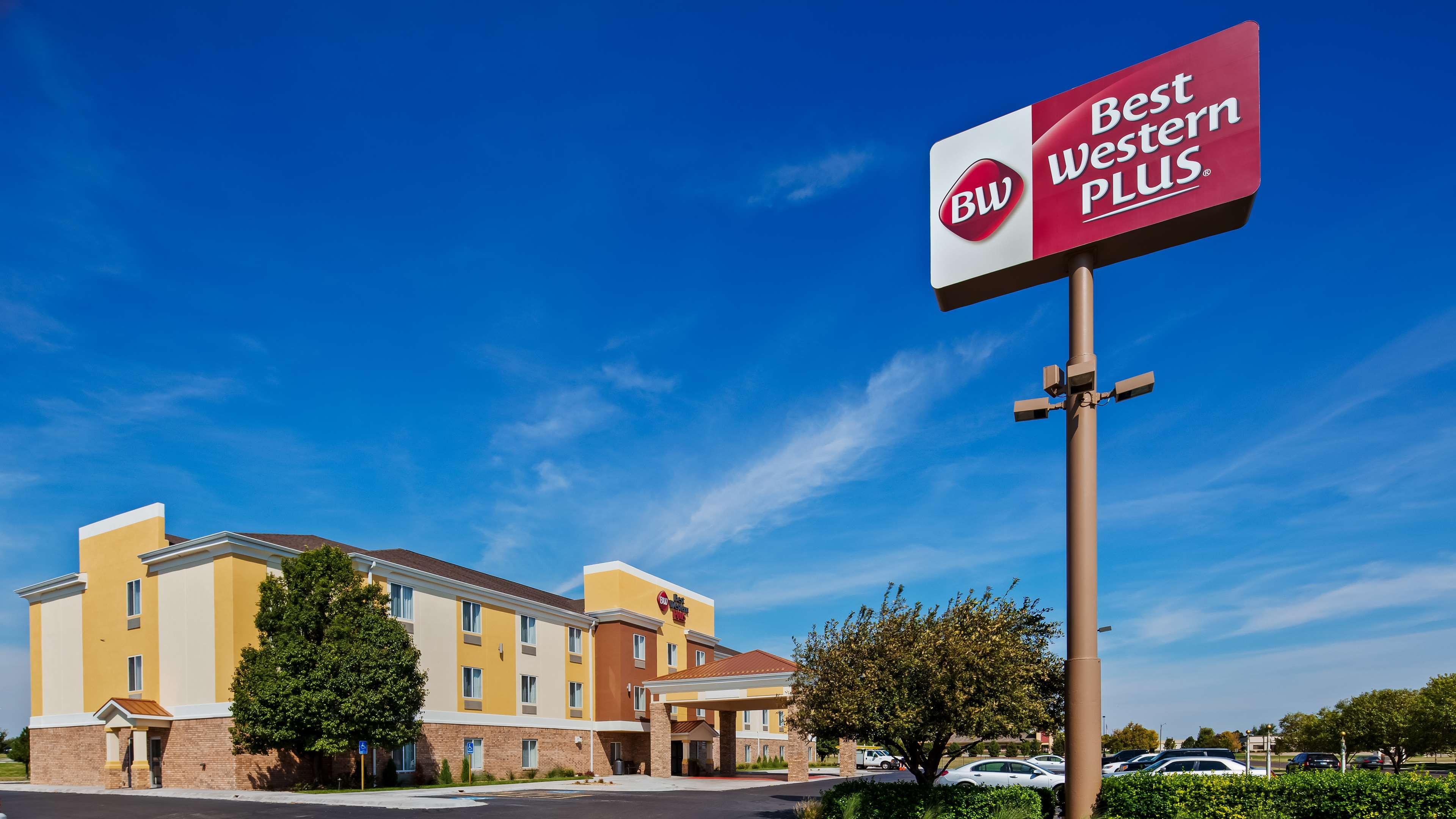 Best Western Plus Liberal Hotel & Suites Bagian luar foto