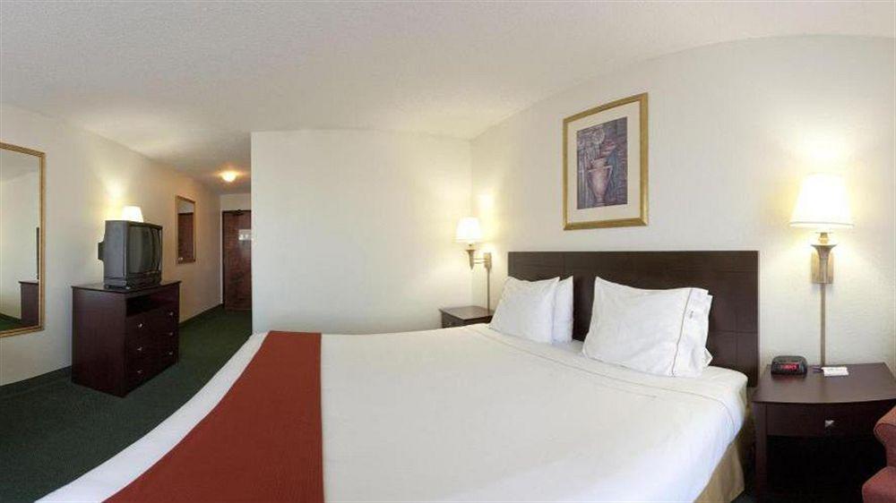 Best Western Plus Liberal Hotel & Suites Bagian luar foto